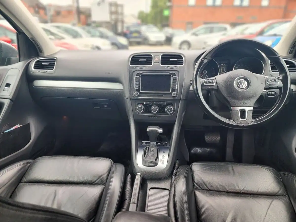 2009-volkswagen-golf-14-gt-5d-dsg-big-11