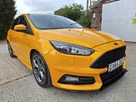 2015-ford-focus-20-st3-t-hatchback-small-0