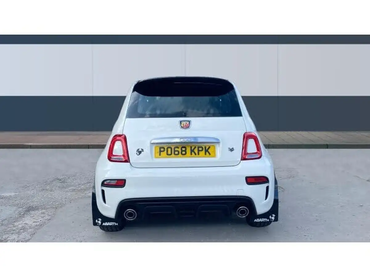 2018-abarth-595-14-tjet-big-5