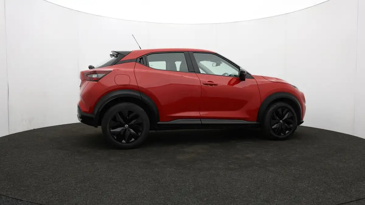 2022-nissan-juke-10-dig-t-acenta-big-37
