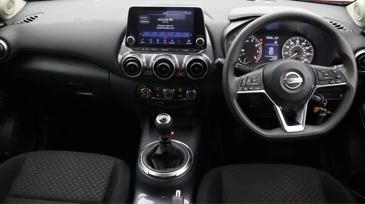 2022-nissan-juke-10-dig-t-acenta-big-13