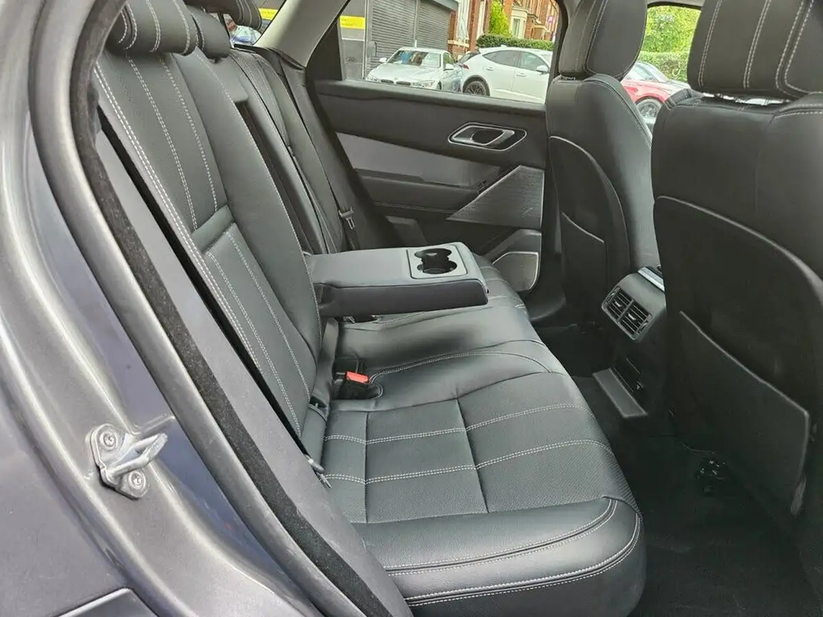 2018-land-rover-range-rover-velar-20-d240-se-ss-big-9