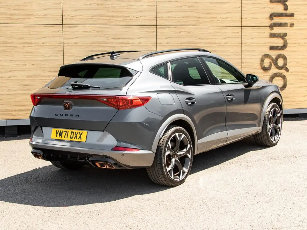 2022-cupra-formentor-14-e-hybrid-vz2-big-1