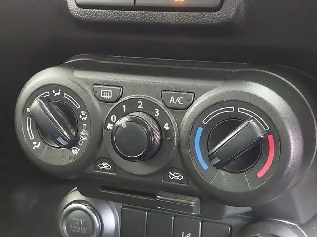 2021-suzuki-ignis-12-dualjet-sz-t-big-12