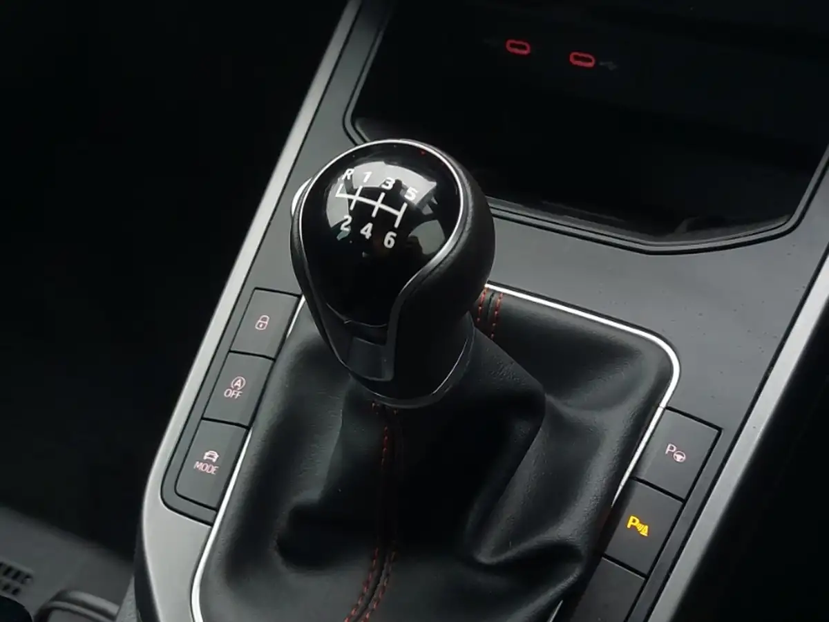 2021-cupra-formentor-15-tsi-v1-big-17