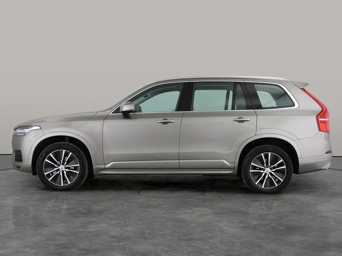 2020-volvo-xc90-20td-b5-momentum-big-10