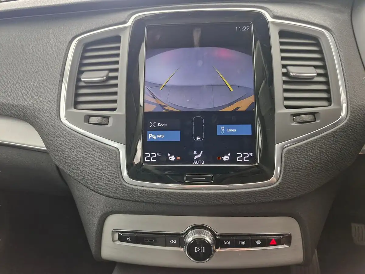 2020-volvo-xc90-20td-b5-momentum-big-34