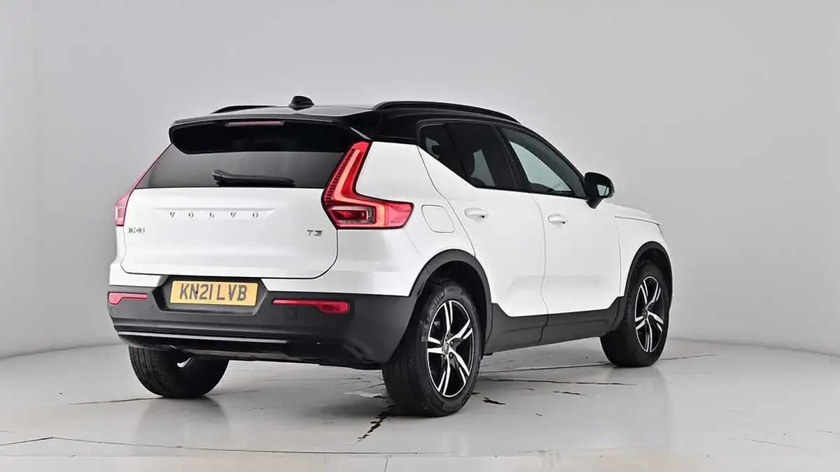 2021-volvo-xc40-15-t3-r-design-161bhp-big-72