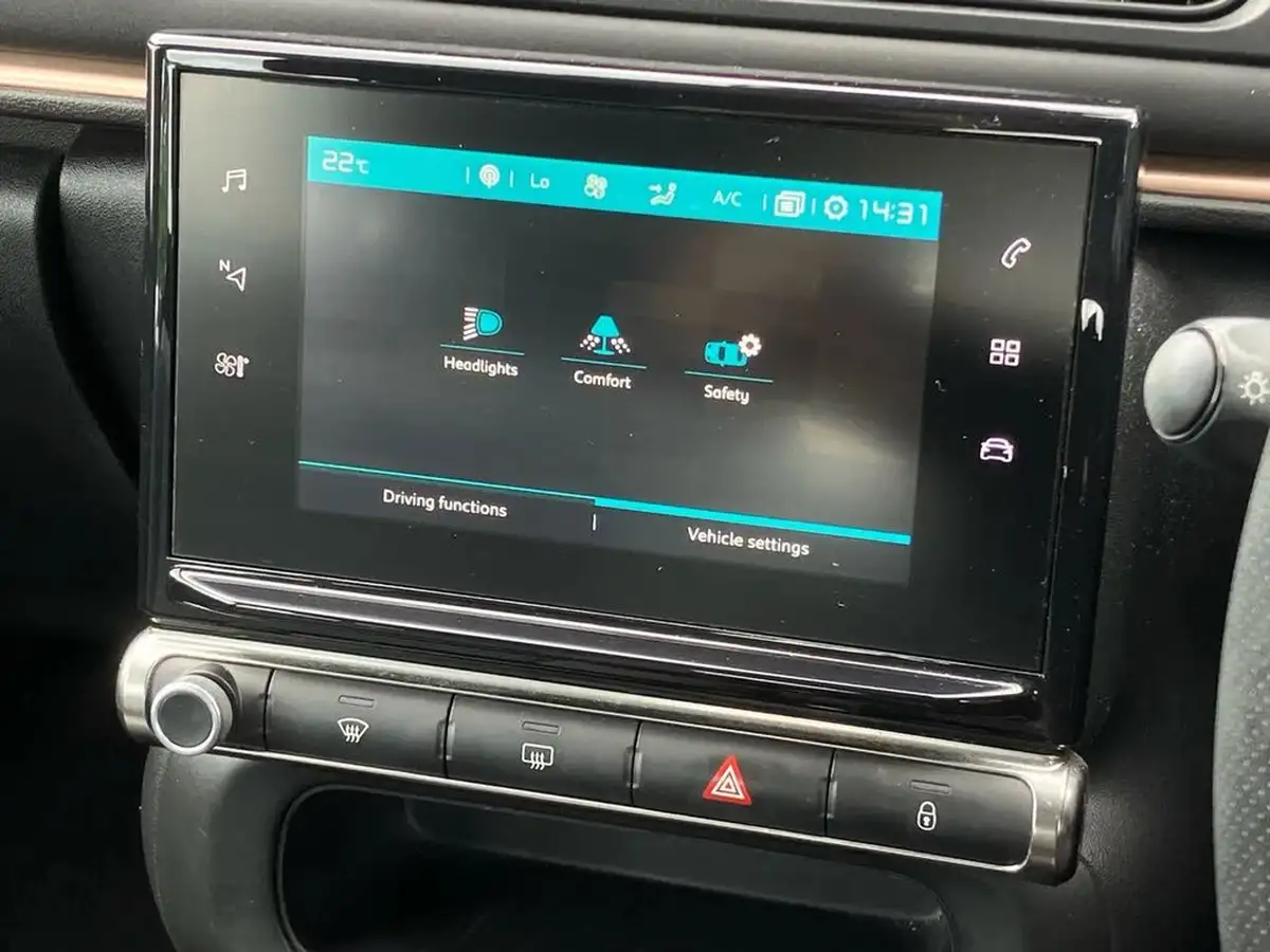 2019-citroen-c3-12-puretech-origins-83ps-big-40