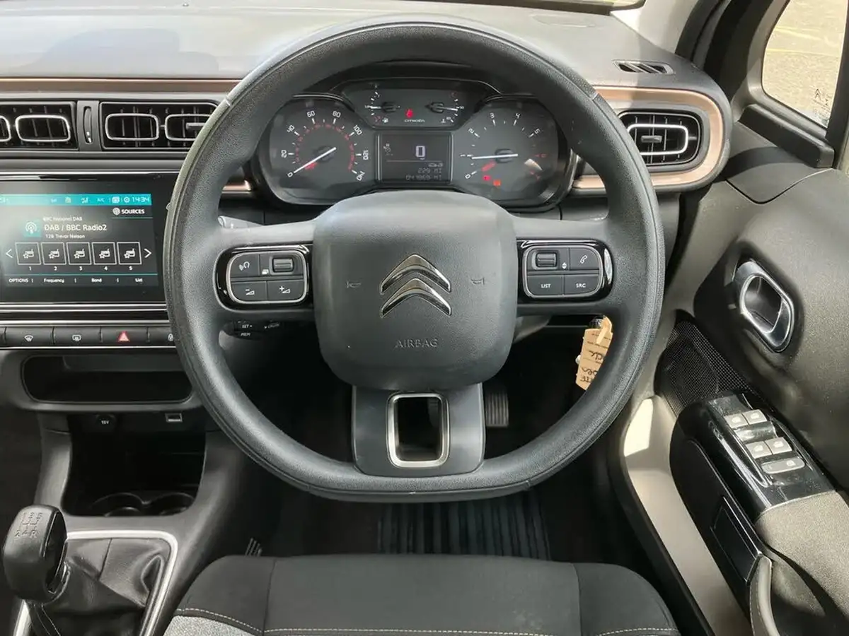 2019-citroen-c3-12-puretech-origins-83ps-big-16