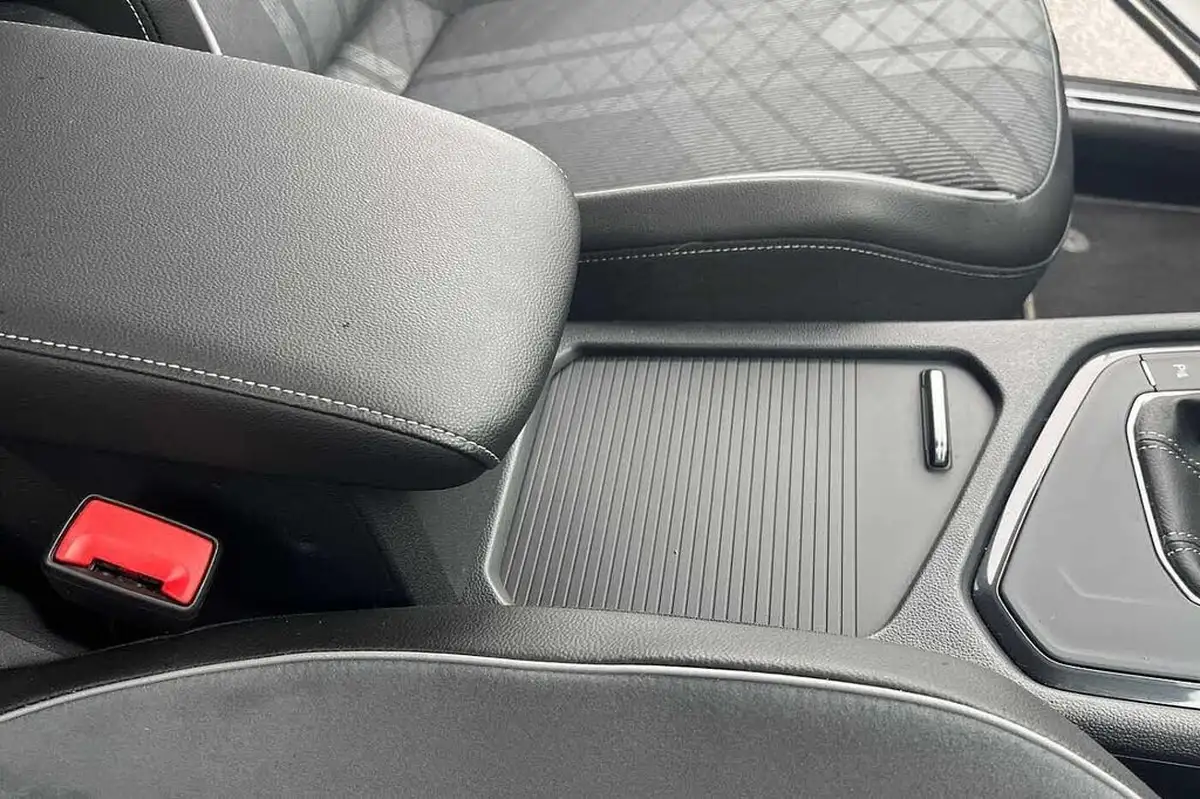 2022-volkswagen-tiguan-20tdi-r-line-edition-big-29