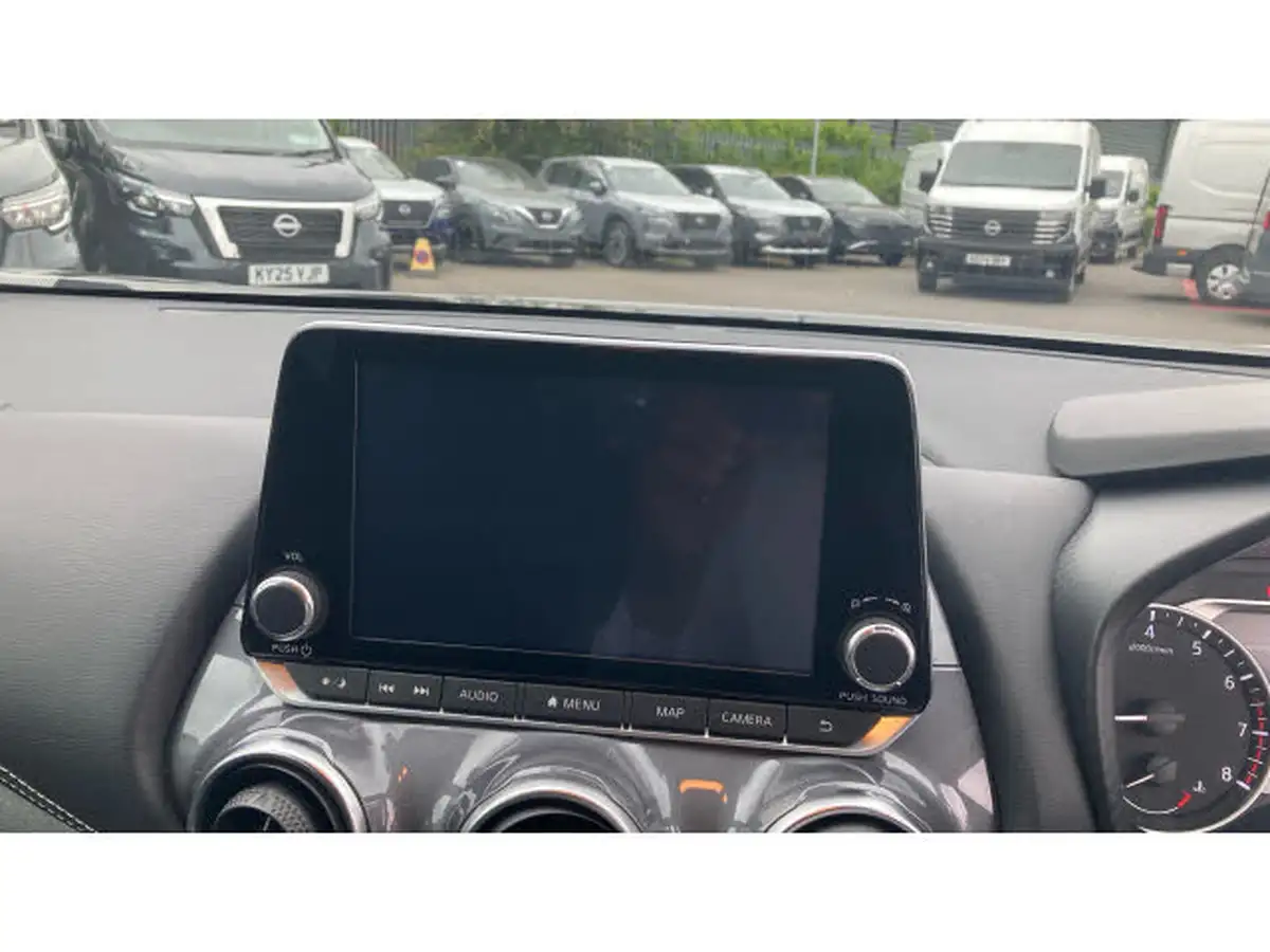 2023-nissan-juke-10-dig-t-n-connecta-dct-big-11