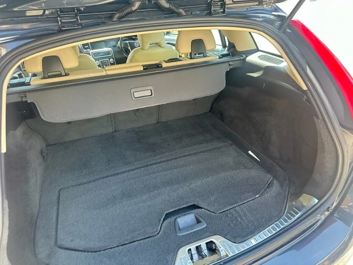 2014-volvo-v60-20td-d4-se-lux-181bhp-nav-1969cc-geartronic-big-29