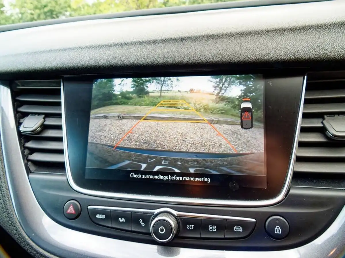 2021-vauxhall-grandland-x-12-sri-nav-auto-big-26