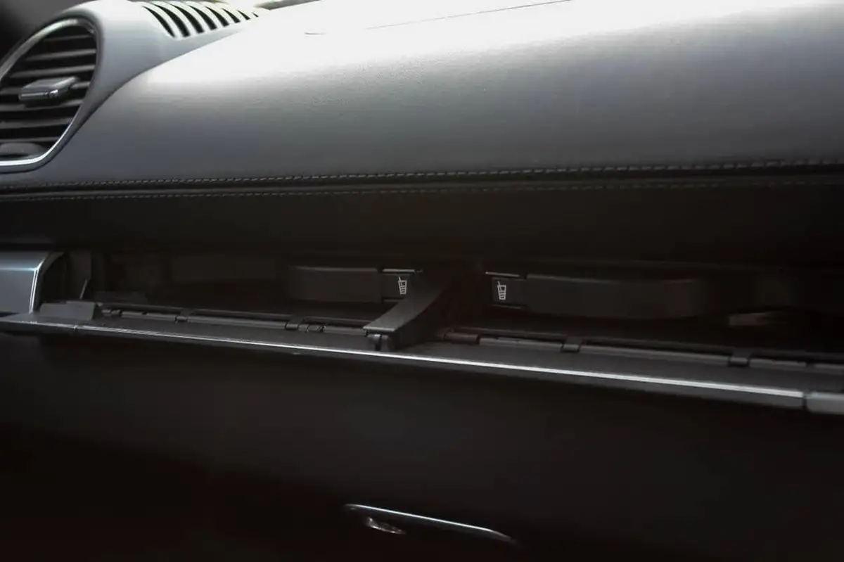 2025-porsche-cayman-718-20-cayman-style-edition-pdk-big-33