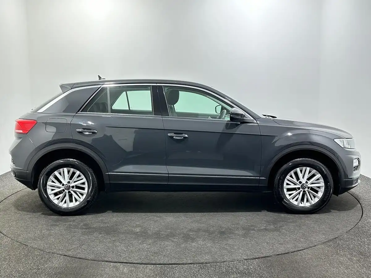 2021-volkswagen-t-roc-20tdi-s-big-8