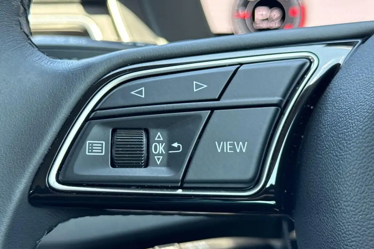 2022-audi-a4-avant-20-35-tdi-technik-big-18