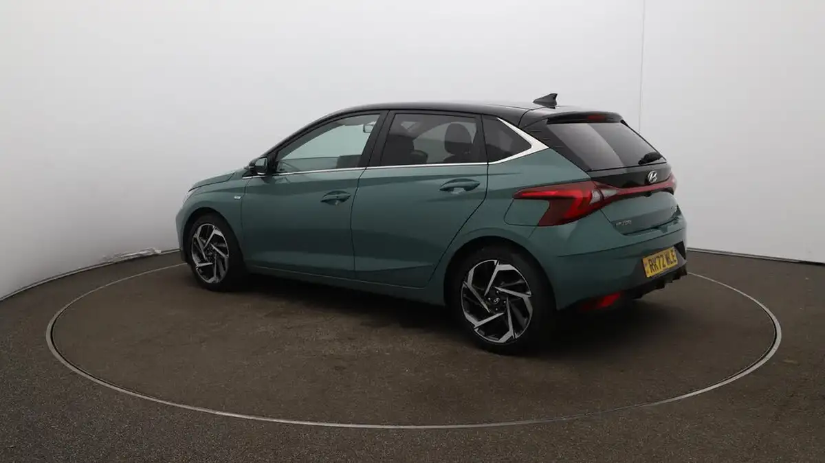 2022-hyundai-i20-10-t-gdi-ultimate-dct-big-26