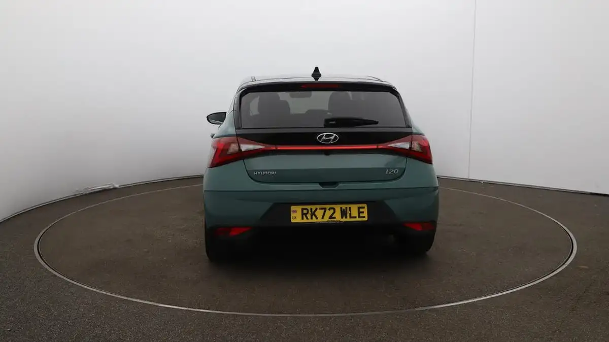 2022-hyundai-i20-10-t-gdi-ultimate-dct-big-50