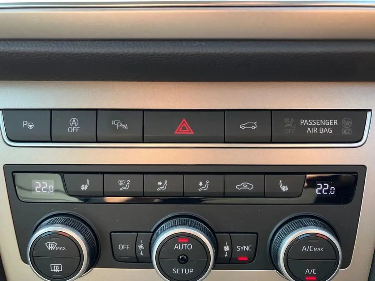 2021-seat-ateca-15-tsi-evo-xperience-lux-dsg-big-53