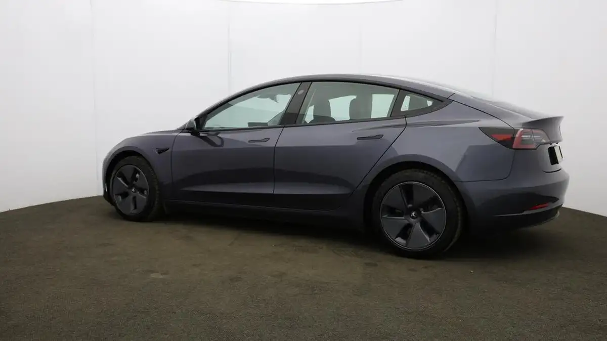 2023-tesla-model-3-e-long-range-346bhp-big-60