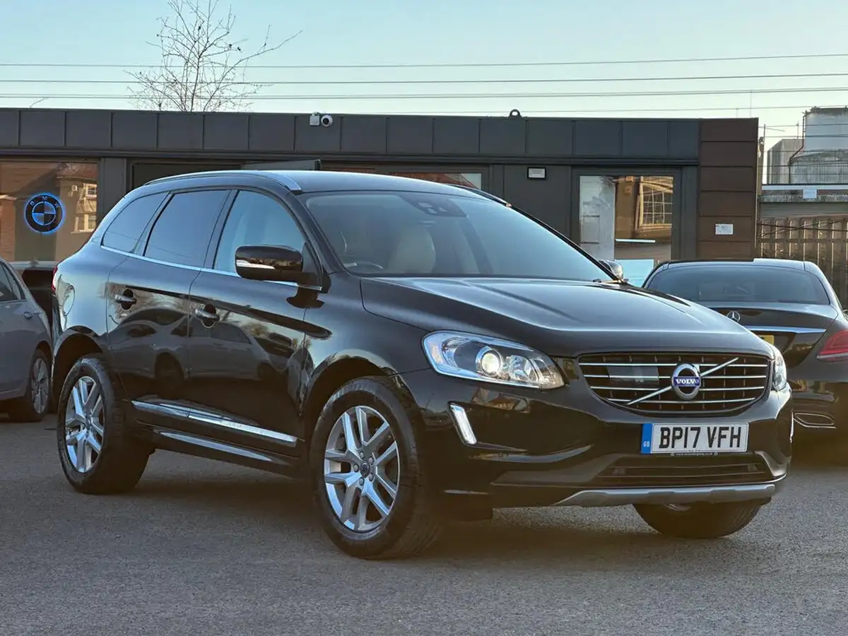 2017-volvo-xc60-20-t5-se-lux-big-17