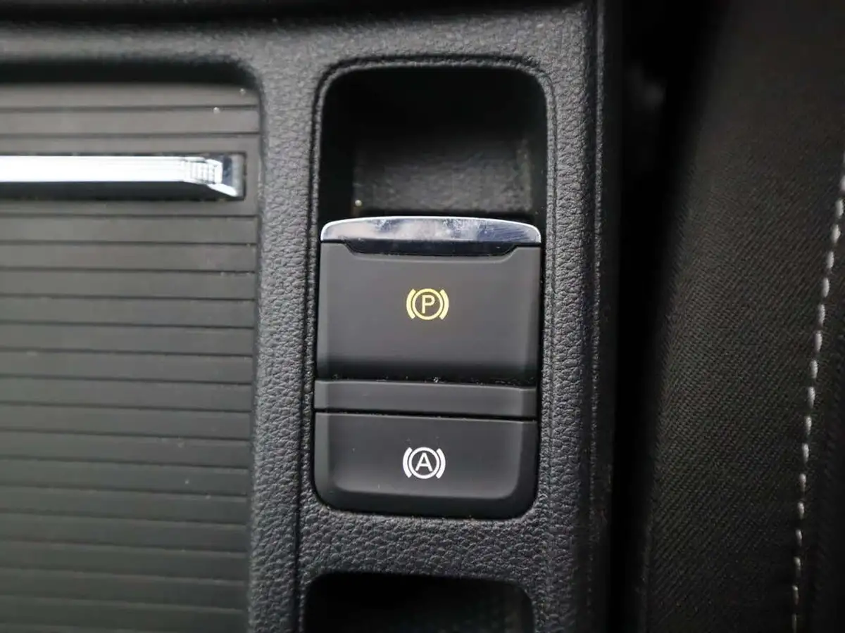 2020-skoda-octavia-15-tsi-se-technology-act-hatchback-big-28