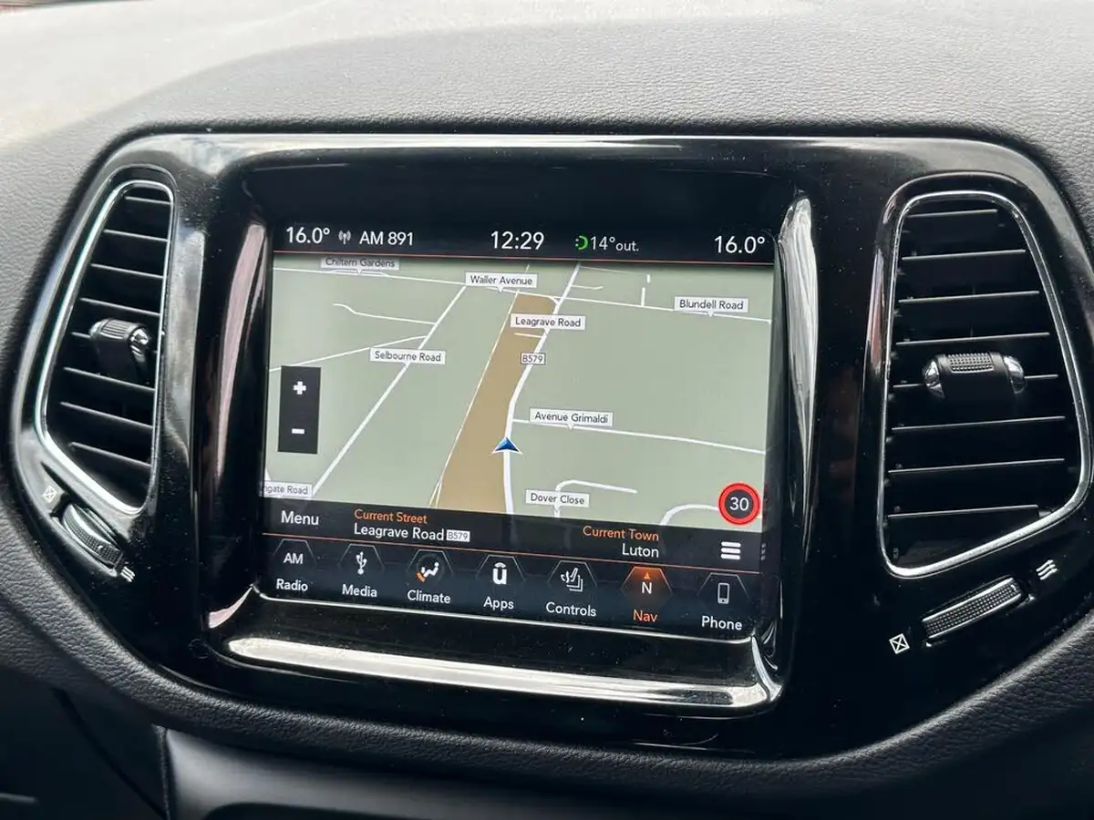 2019-jeep-compass-20multijet-ii-limited-168bhp-auto-big-20