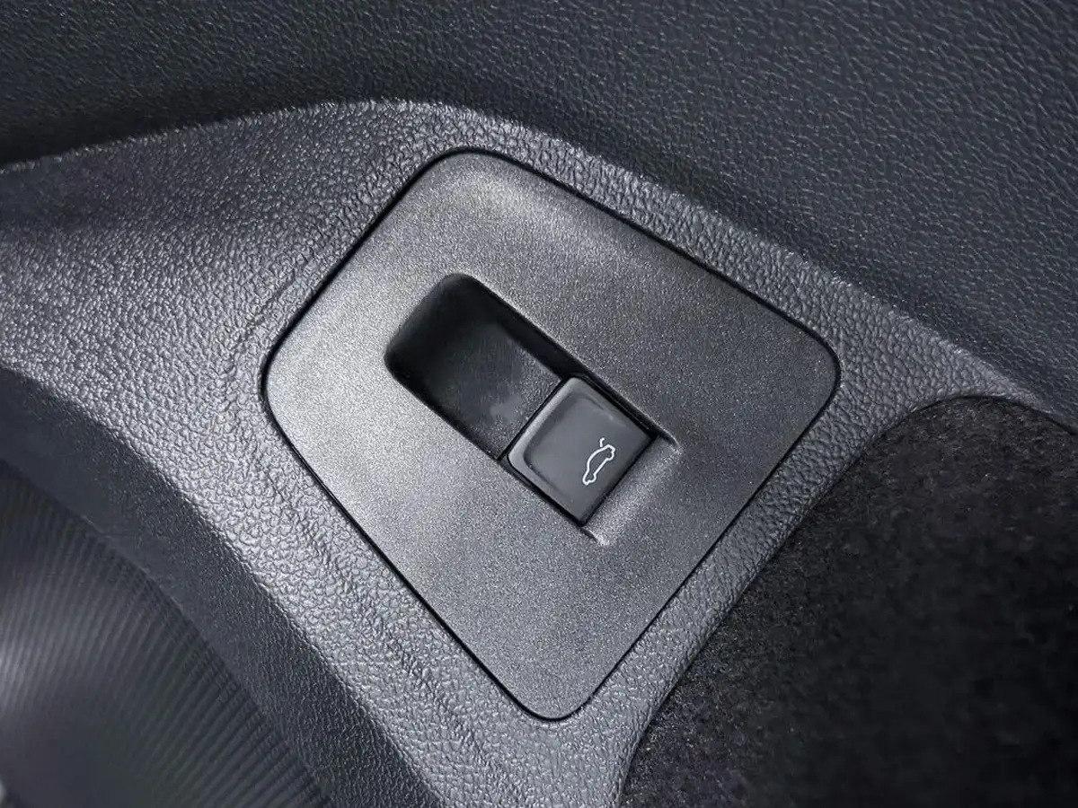 2023-volkswagen-tiguan-15-tsi-elegance-big-22