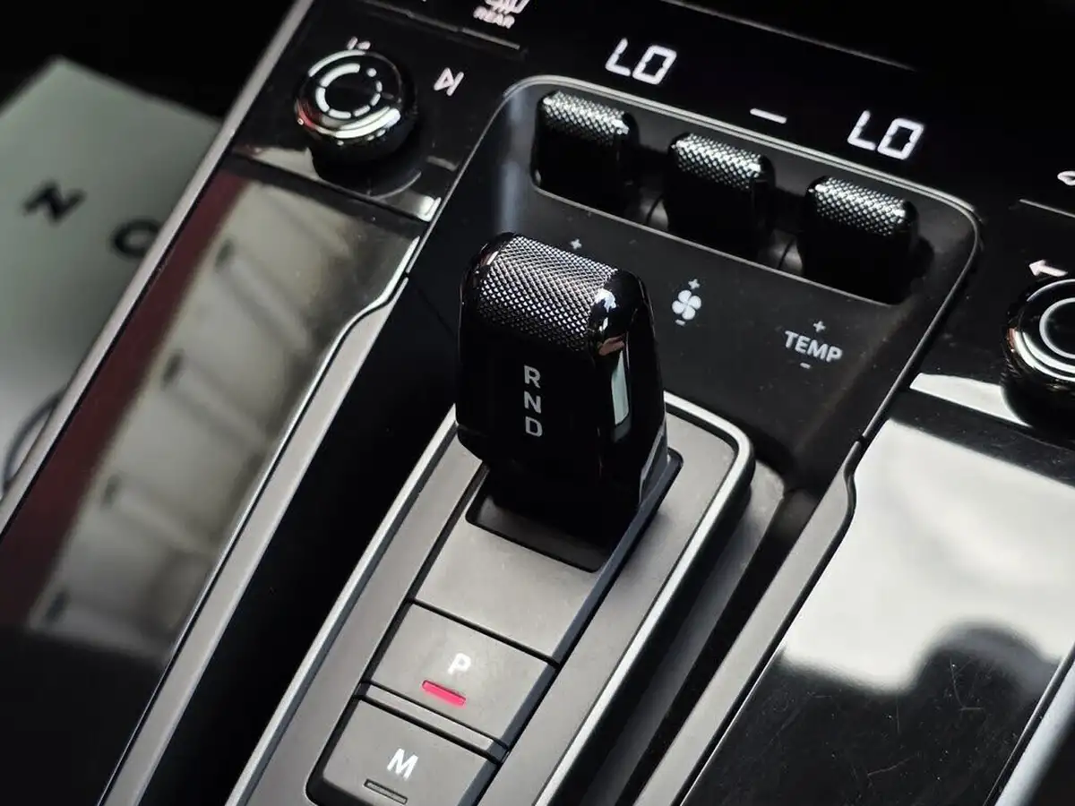 2019-porsche-911-30-carrera-s-450ps-coupe-pdk-big-46