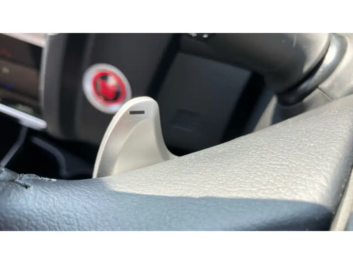 2019-honda-jazz-13-i-vtec-se-big-19