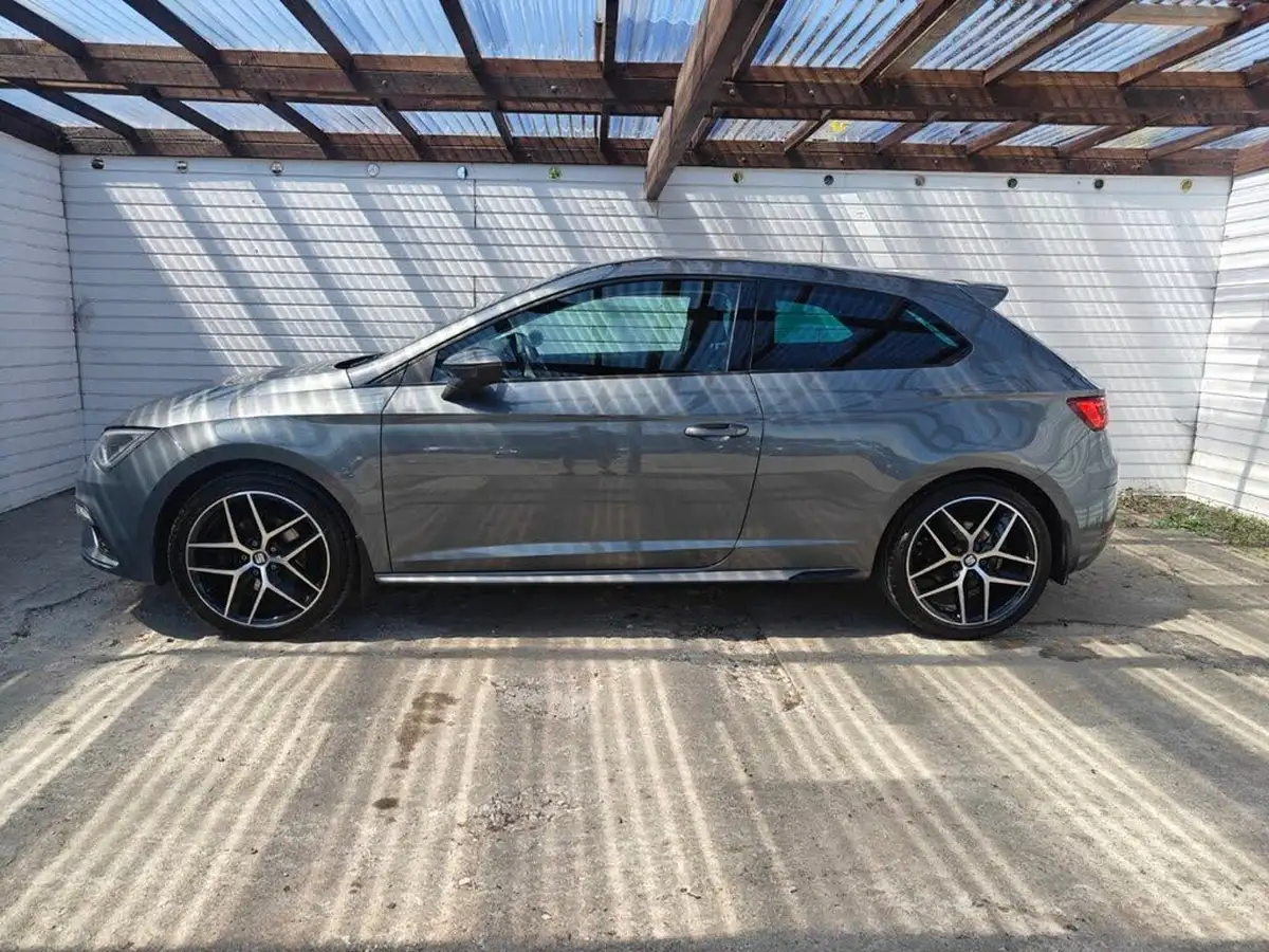 2017-seat-leon-14-tsi-fr-titanium-technology-big-2