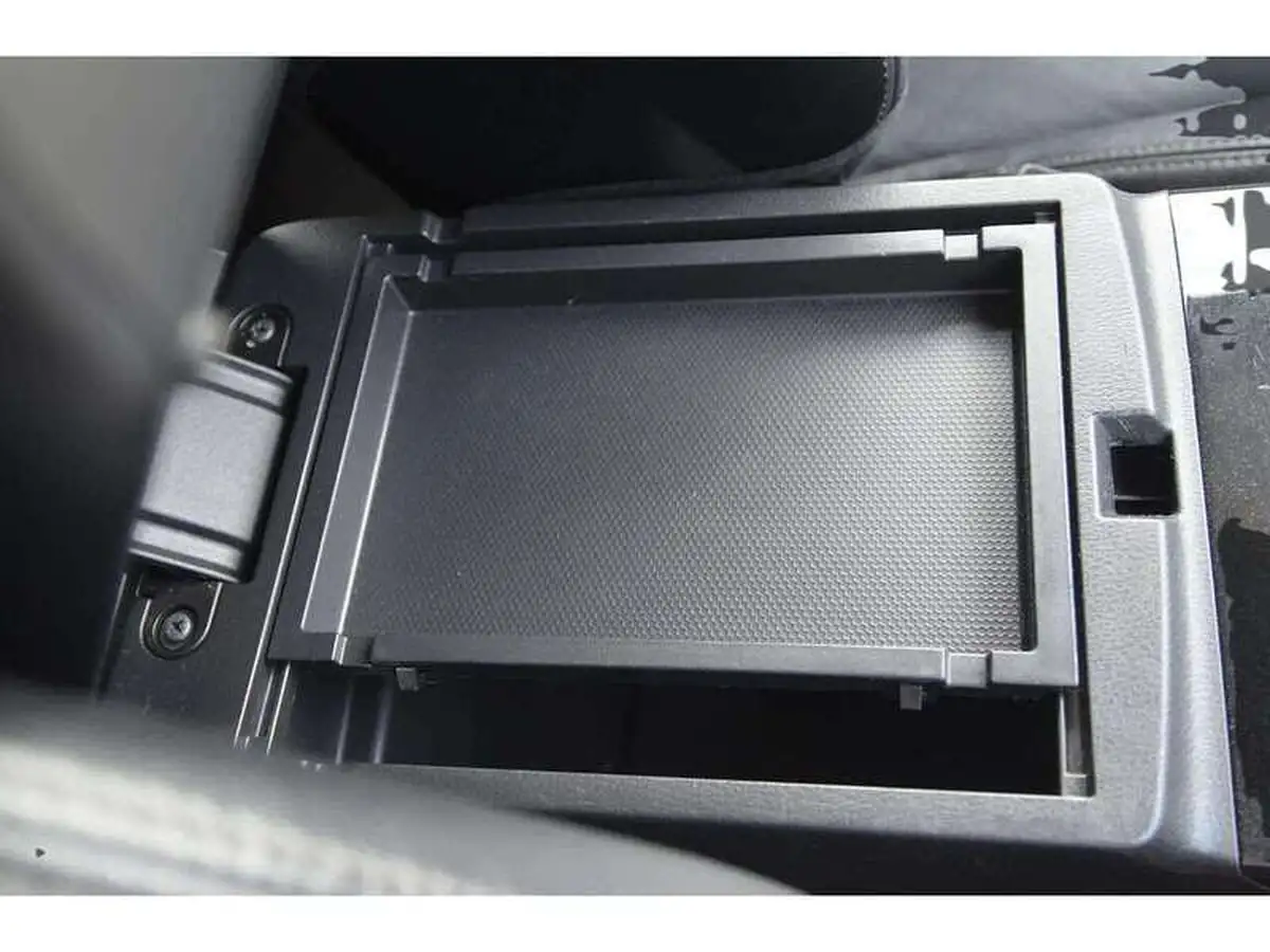 2021-mitsubishi-shogun-sport-24di-d-4-big-43