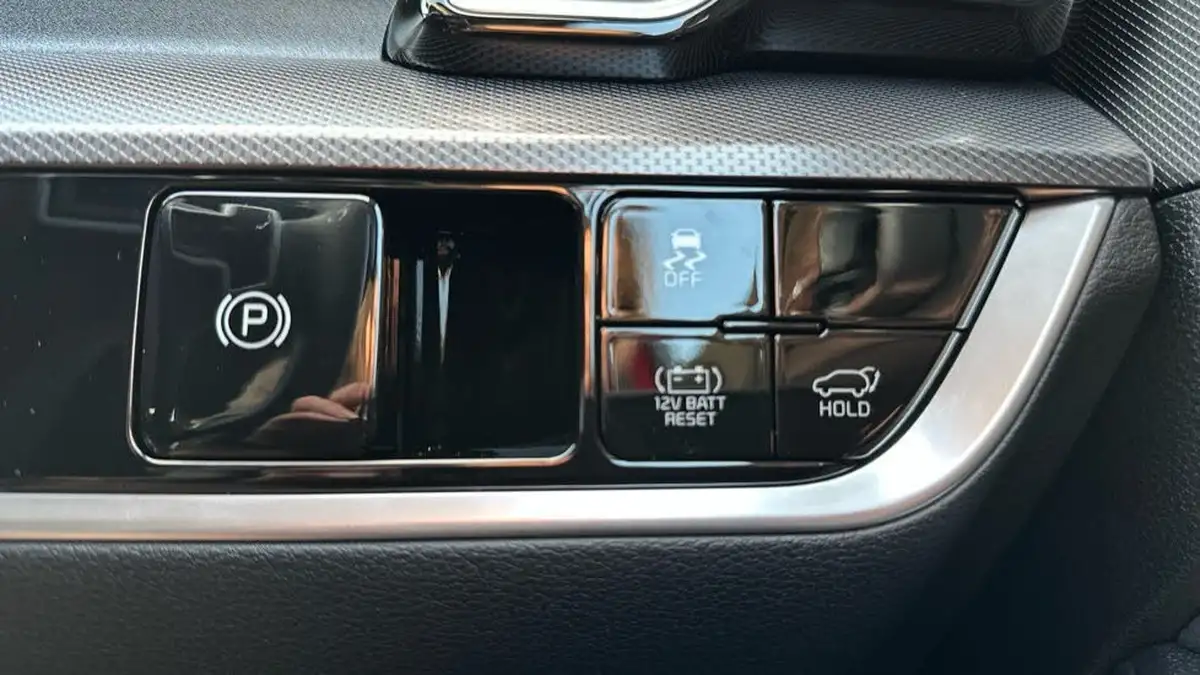 2025-kia-sportage-16-t-gdi-gt-line-s-207bhp-hev-auto-big-17