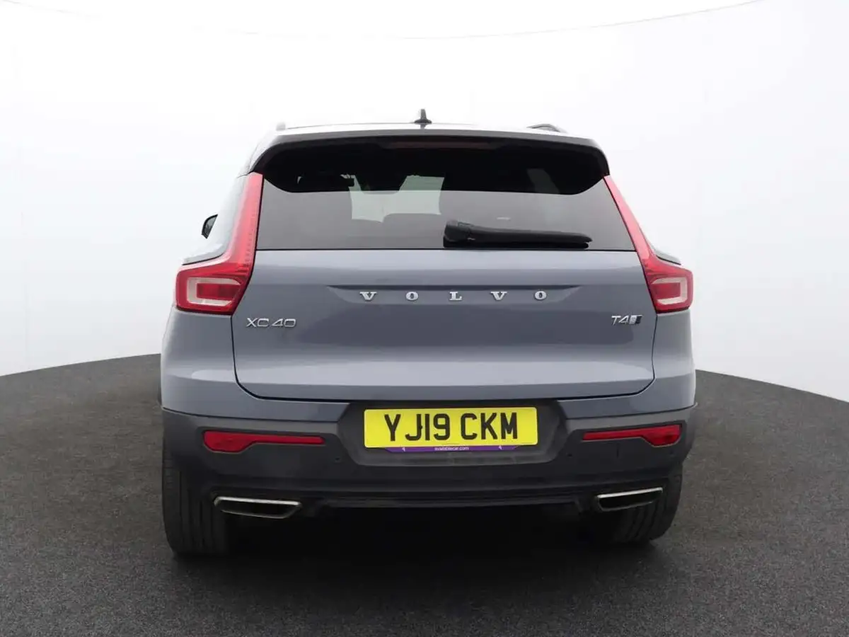2019-volvo-xc40-20-t4-r-design-pro-awd-big-3