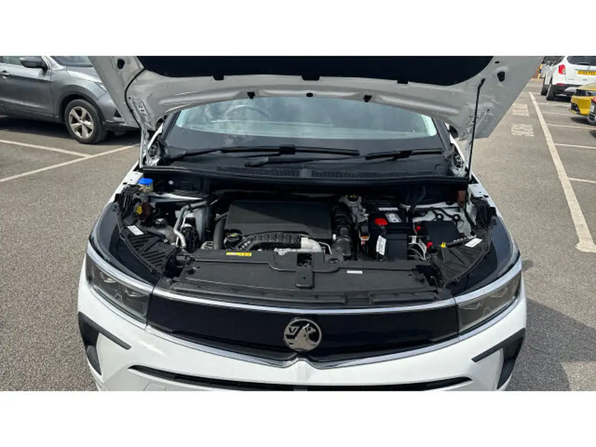 2022-vauxhall-grandland-12-elite-big-7