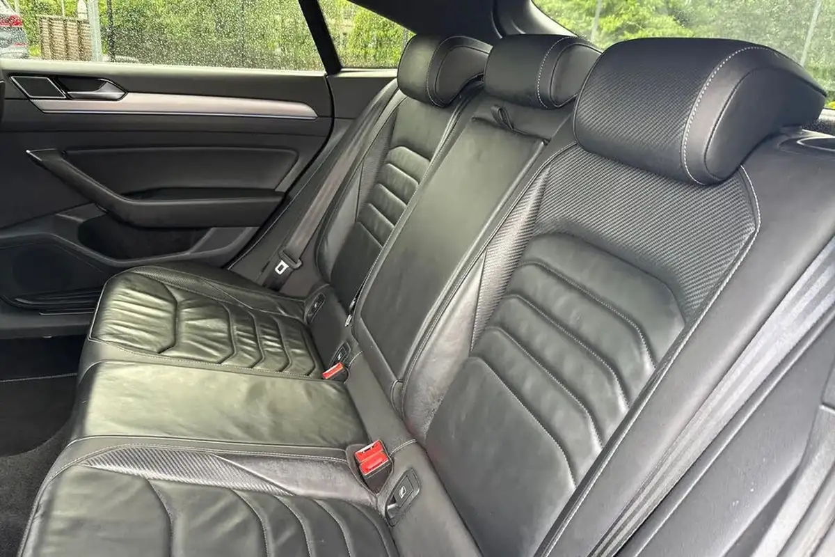 2020-volkswagen-arteon-20-tsi-r-line-edition-272ps-4motion-big-18
