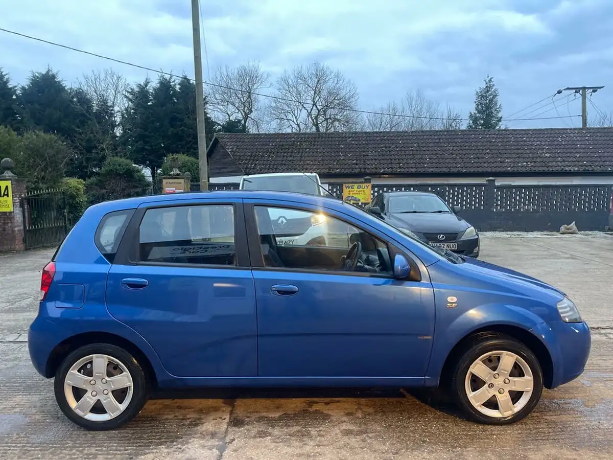 2008-chevrolet-kalos-12-se-big-9