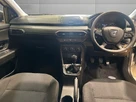 2022-dacia-sandero-10-sce-essential-small-11