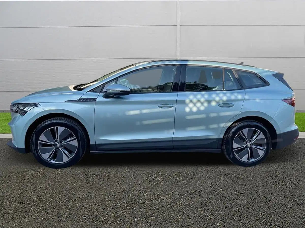 2022-skoda-enyaq-e-60-big-3