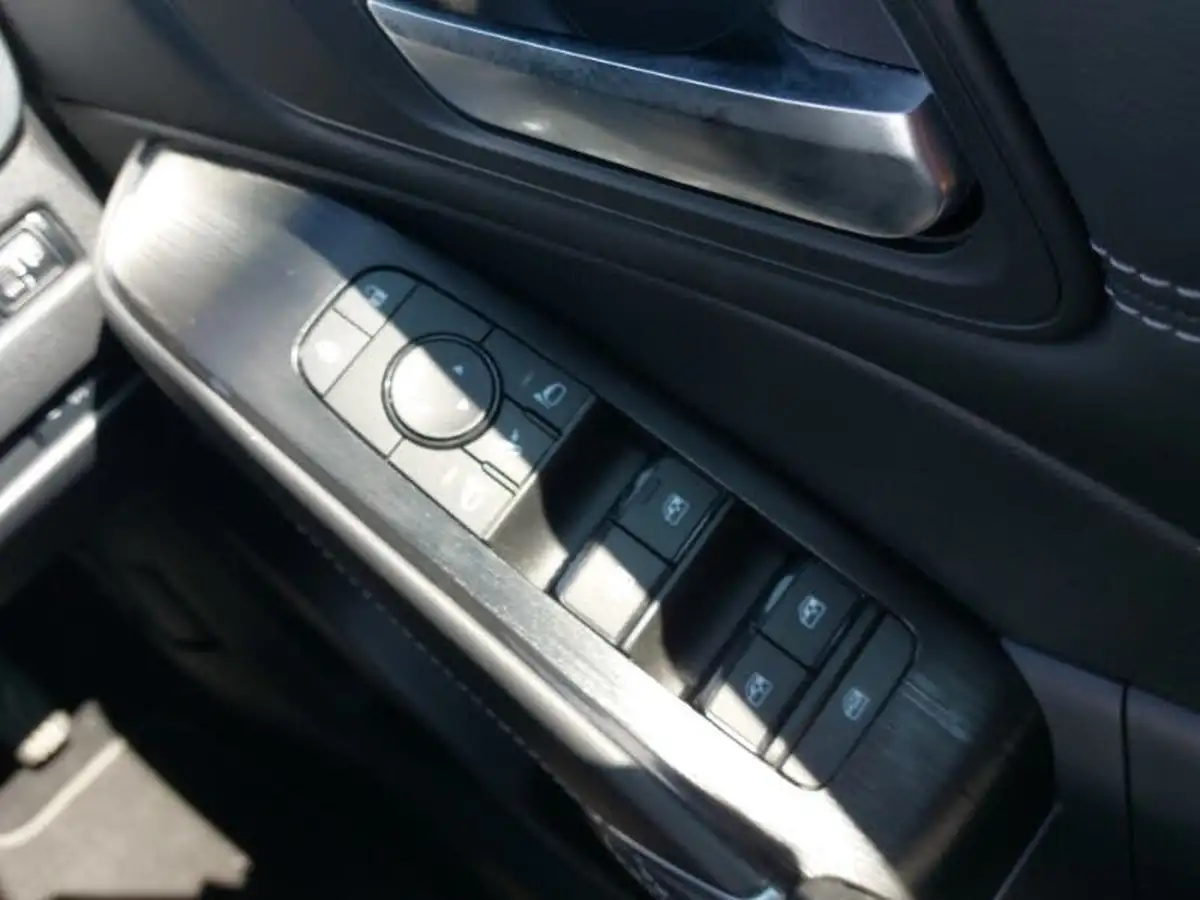 2024-nissan-qashqai-15-n-connecta-big-18