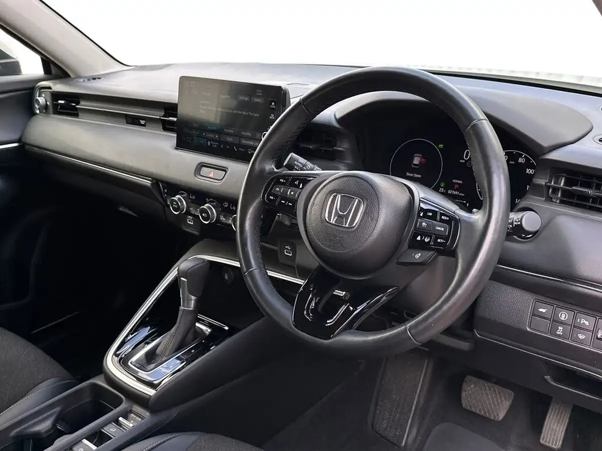 2022-honda-hr-v-15-i-mmd-advance-big-4