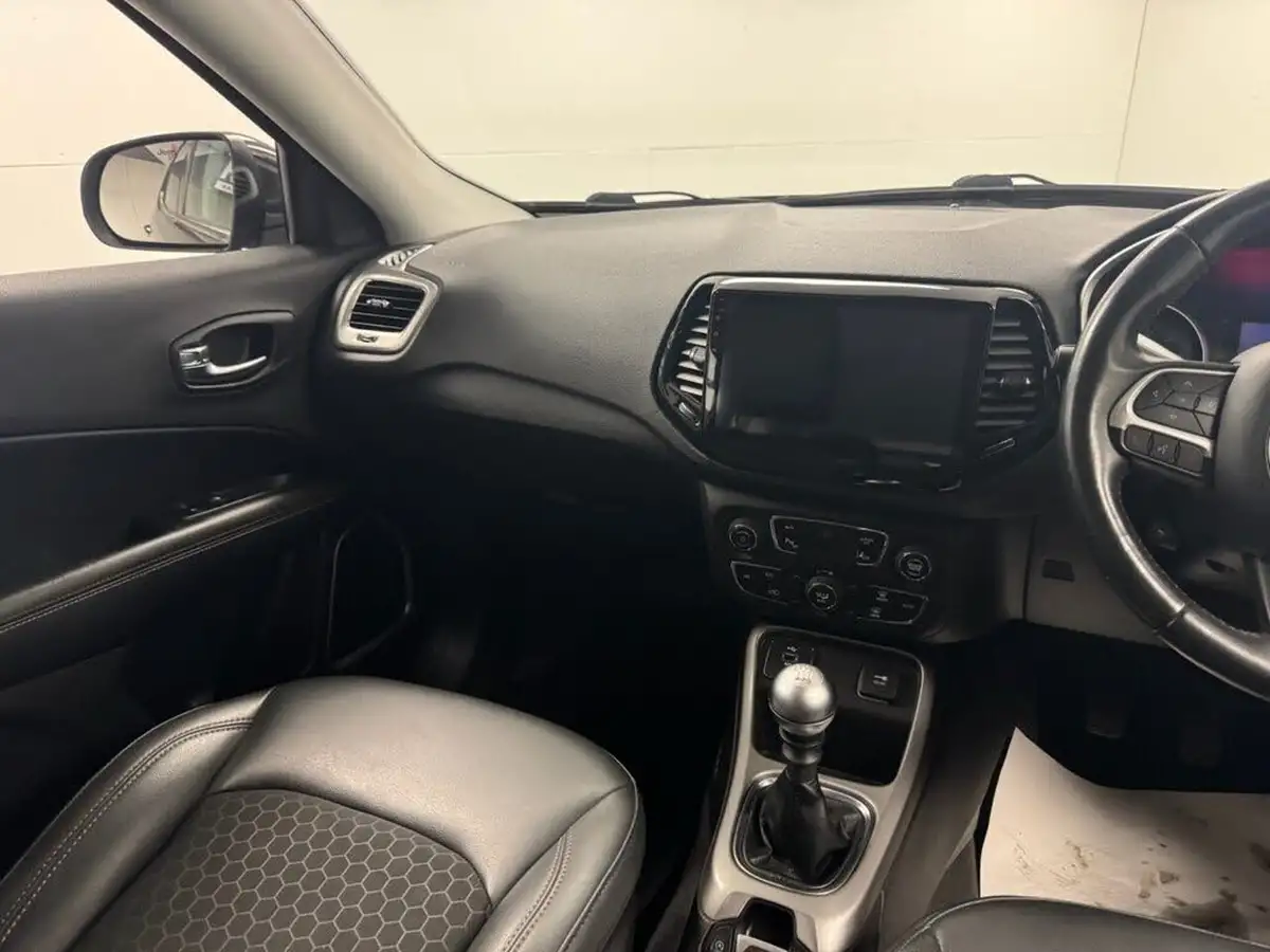 2018-jeep-compass-14-multiair-ii-longitude-big-11