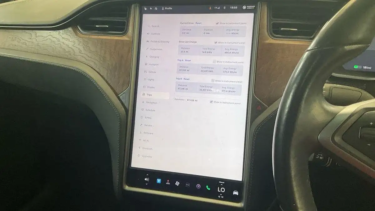 2020-tesla-model-x-e-long-range-big-6