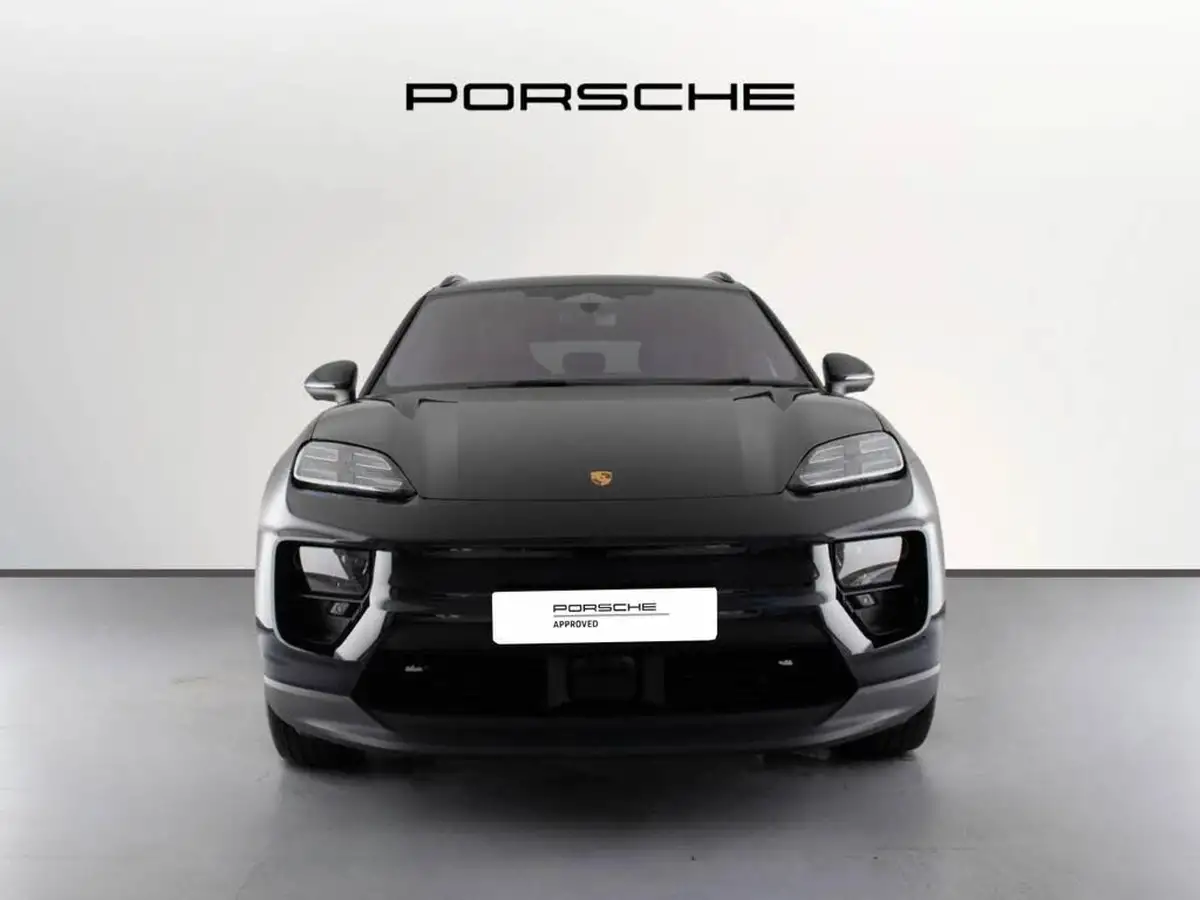 2025-porsche-macan-e-electric-big-4