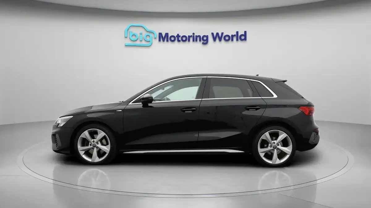 2020-audi-a3-10-30-tfsi-110ps-sportback-5d-s-tronic-big-4