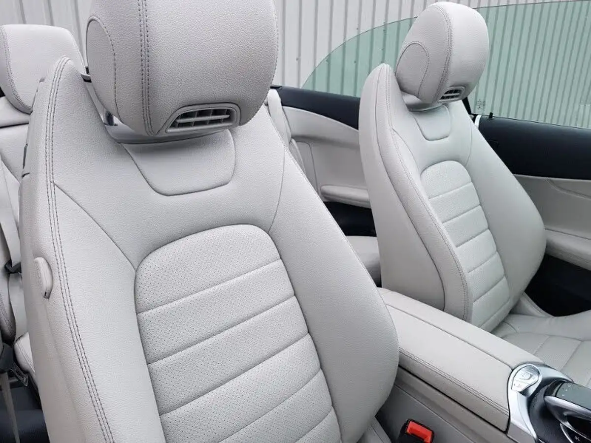 2018-mercedes-benz-c-class-21d-c220d-amg-line-premium-plusss-cabriolet-2d-9g-tronic-plus-big-12