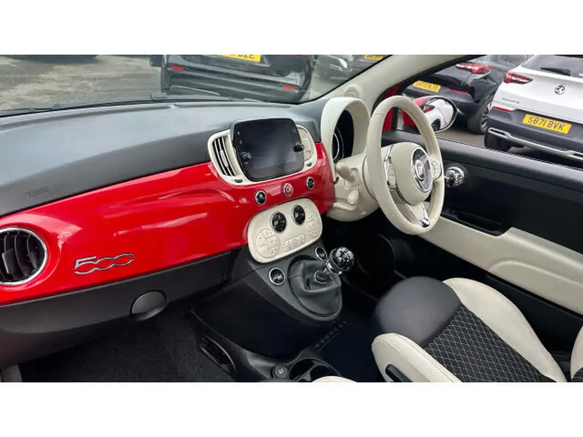2022-fiat-500-10-dolcevita-big-8