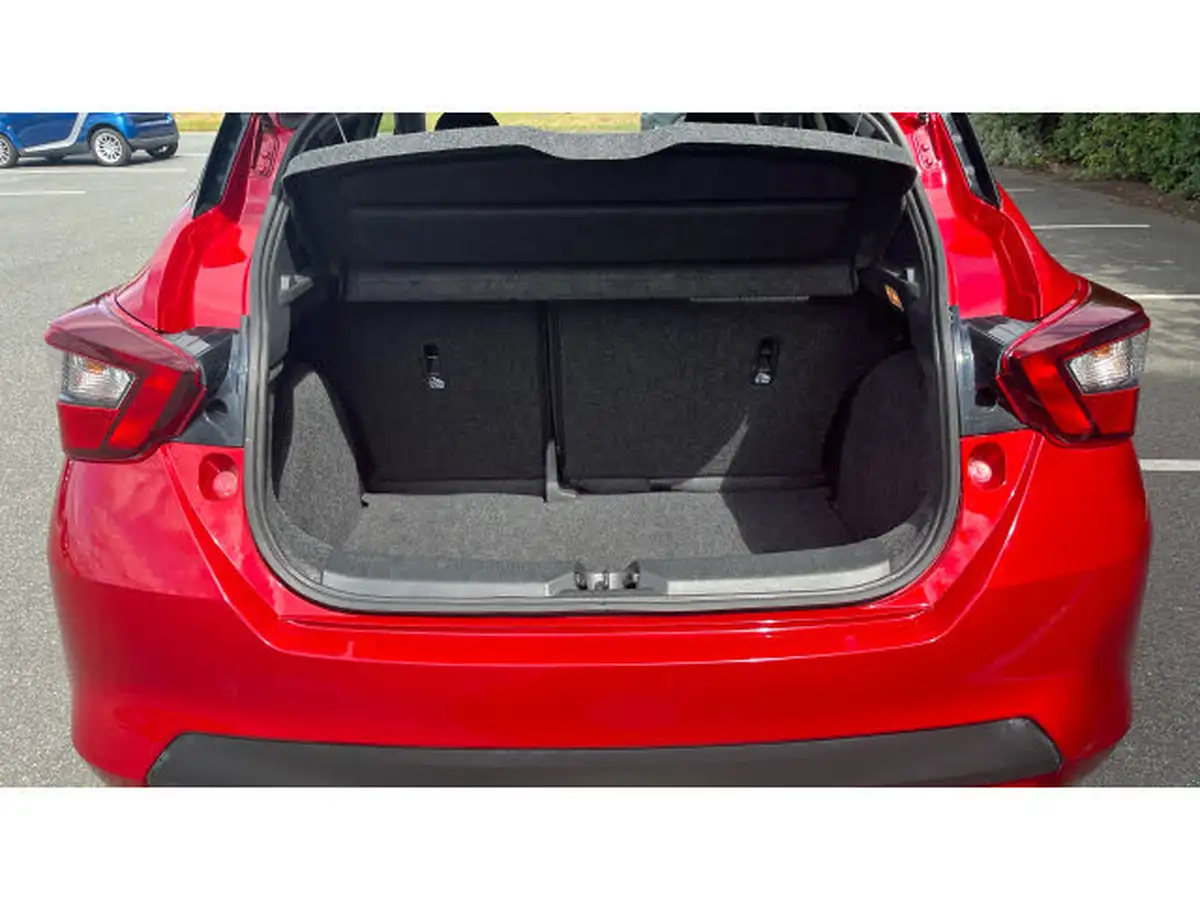 2017-nissan-micra-09-ig-t-n-connecta-big-3