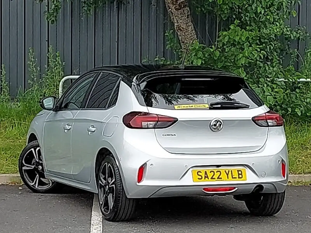 2022-vauxhall-corsa-12i-elite-edition-big-1